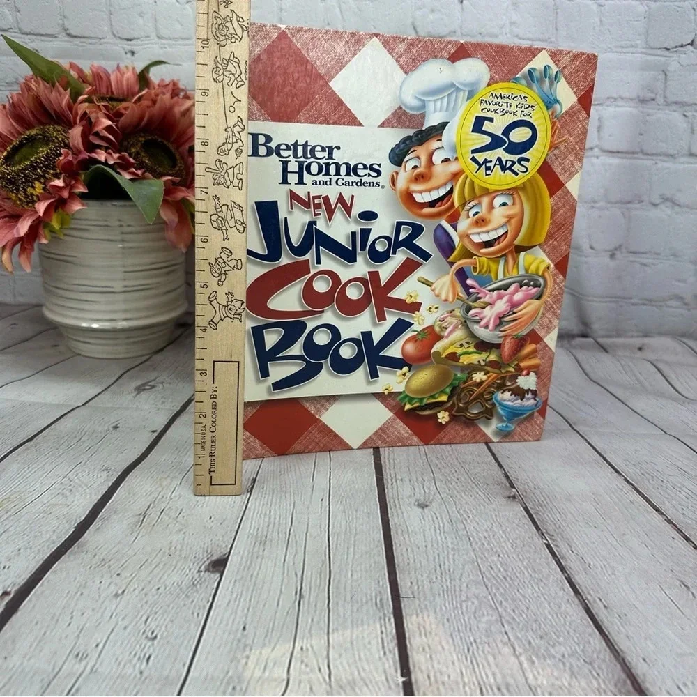 2004 better homes and gardens new junior cookbook